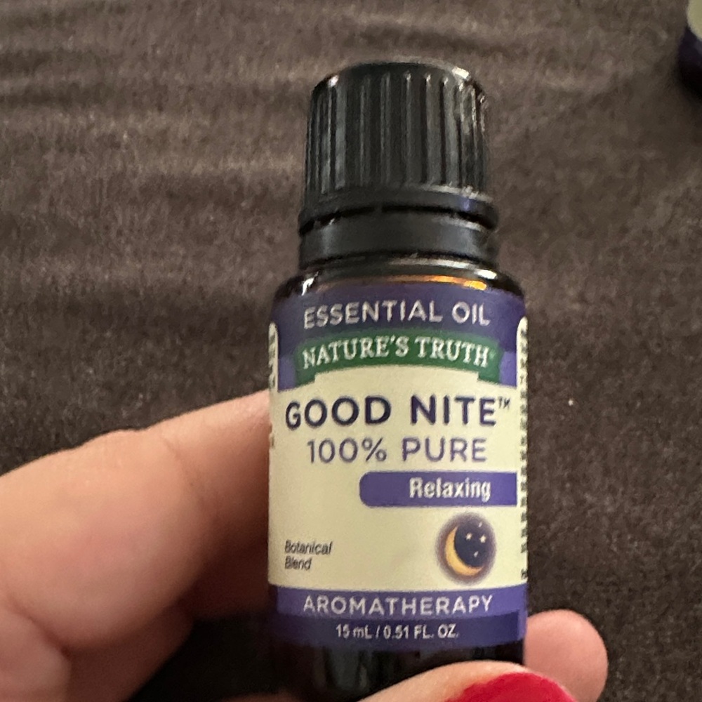 Good Nite Essential Oil - Relaxing Aromatherapy Blend - Picture 2 of 4